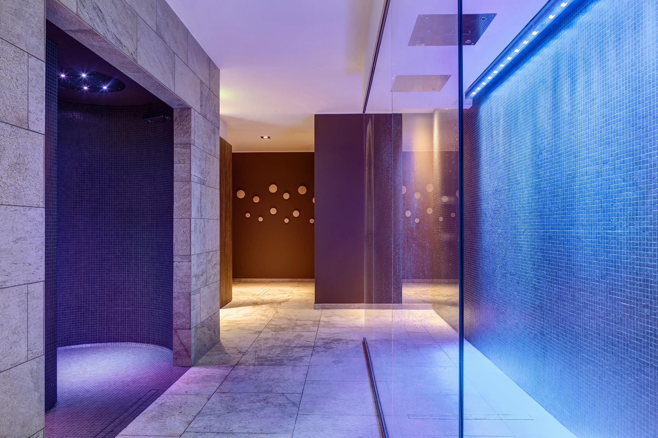 Grand Hotel Courmayeur Mont Blanc, By R Collection Hotels Exteriör bild