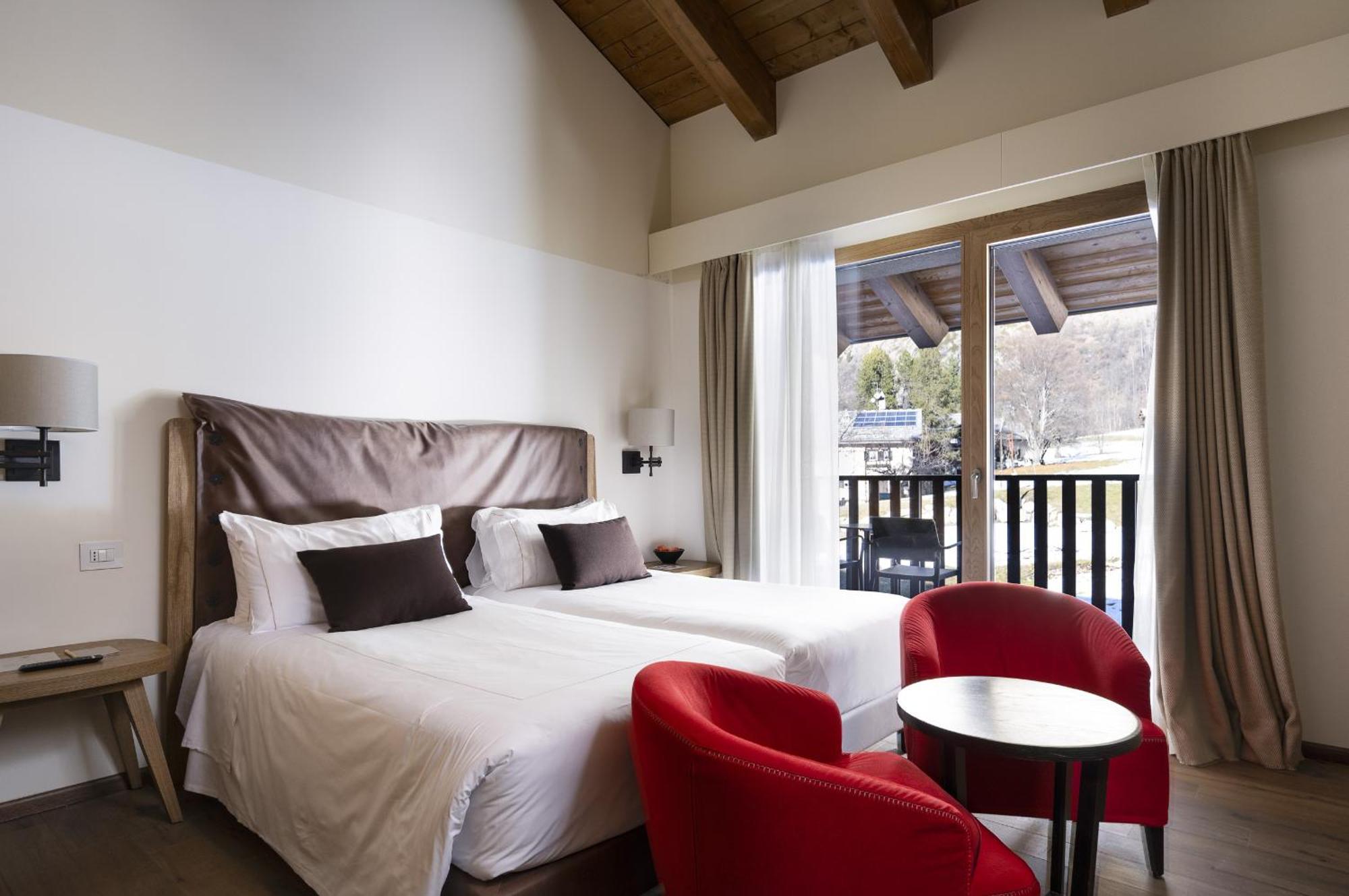 Grand Hotel Courmayeur Mont Blanc, By R Collection Hotels Exteriör bild