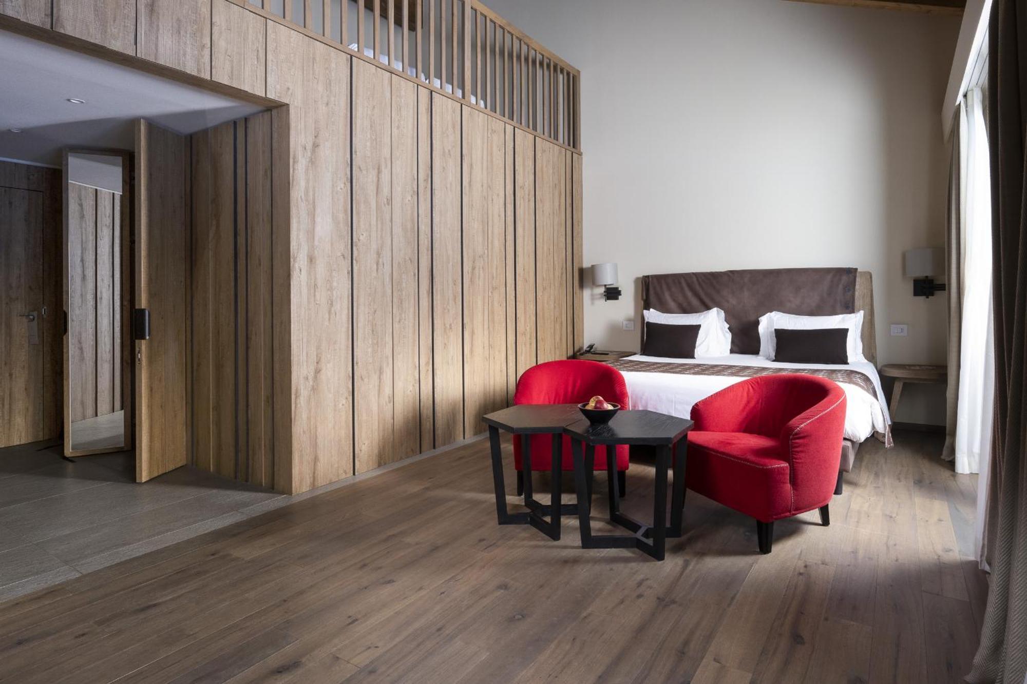 Grand Hotel Courmayeur Mont Blanc, By R Collection Hotels Rum bild